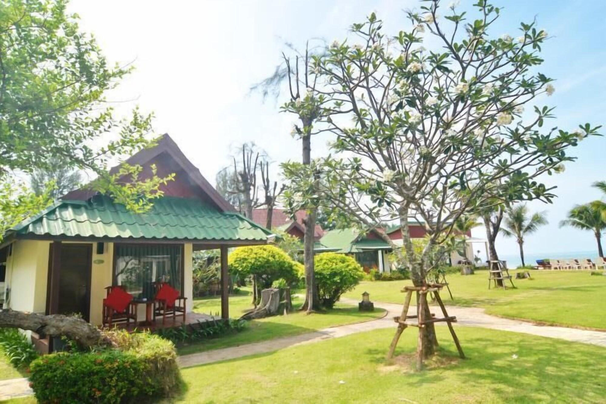 Golden Bay Cottage - Sha Extra Plus Koh Lanta Exterior photo